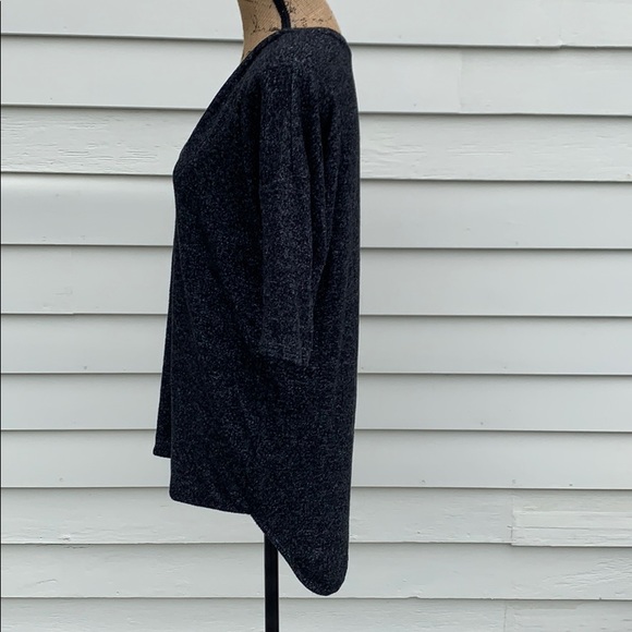 Express sweater top size medium - Picture 3 of 5